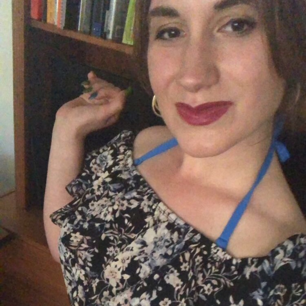 Meet your Posher, Danielle